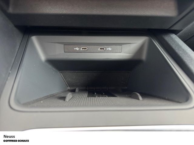 Seat Leon Sportstourer FR TDI DSG AHK NAVI SITZHEIZUN