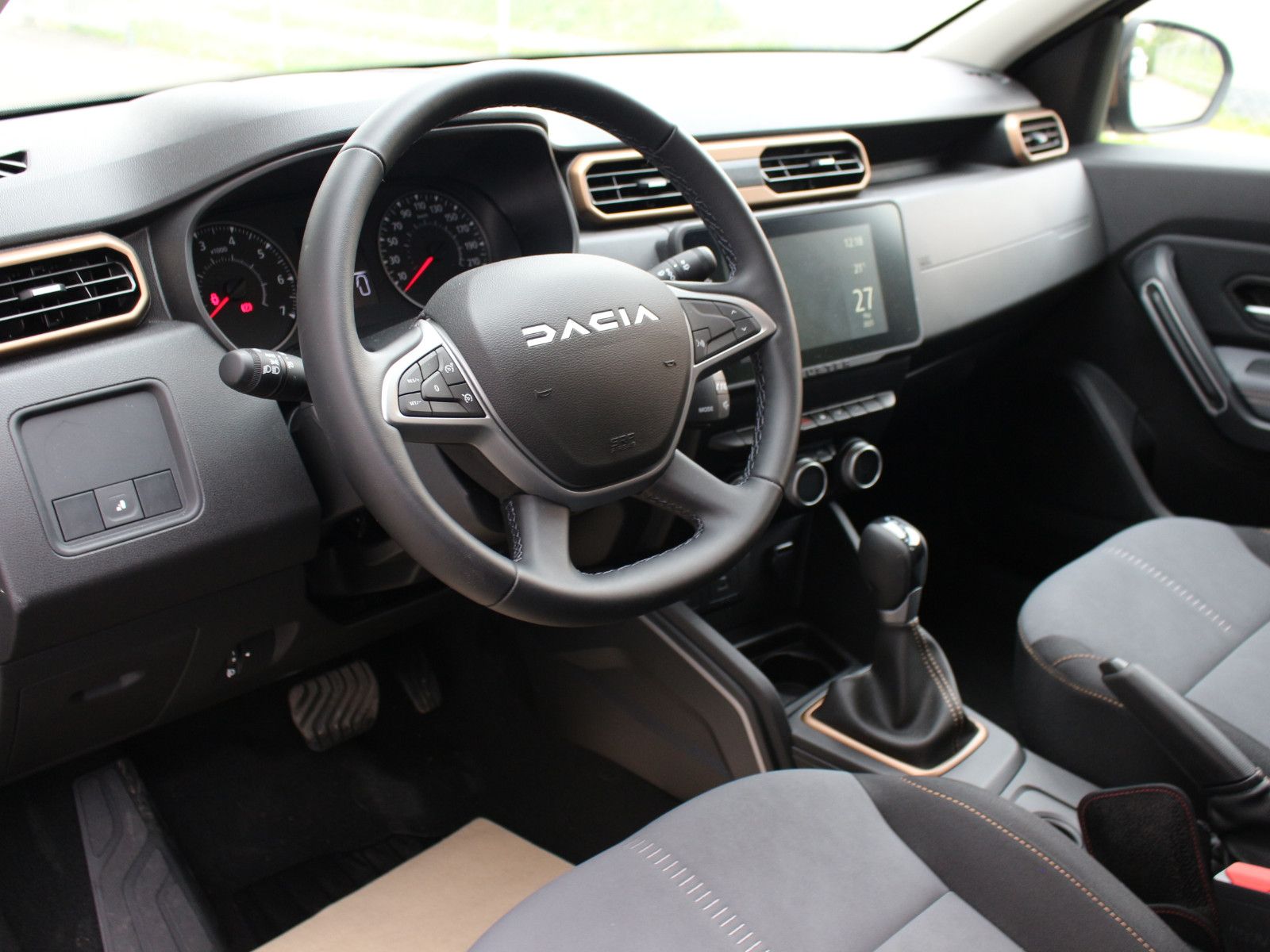 Dacia Duster Extreme 1.3 TCe 150 AT - Samsaru's Car Outlet
