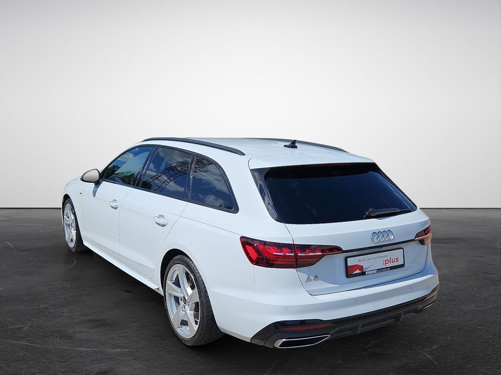 Audi A4 Avant 35 TFSI S tronic S line - Samsaru's Car Outlet