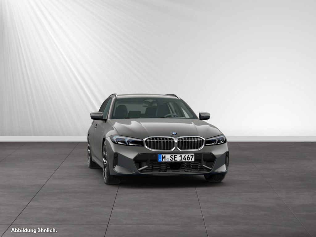 BMW 330i xDrive Touring M Sport|AHK|Head-Up|19"LMR