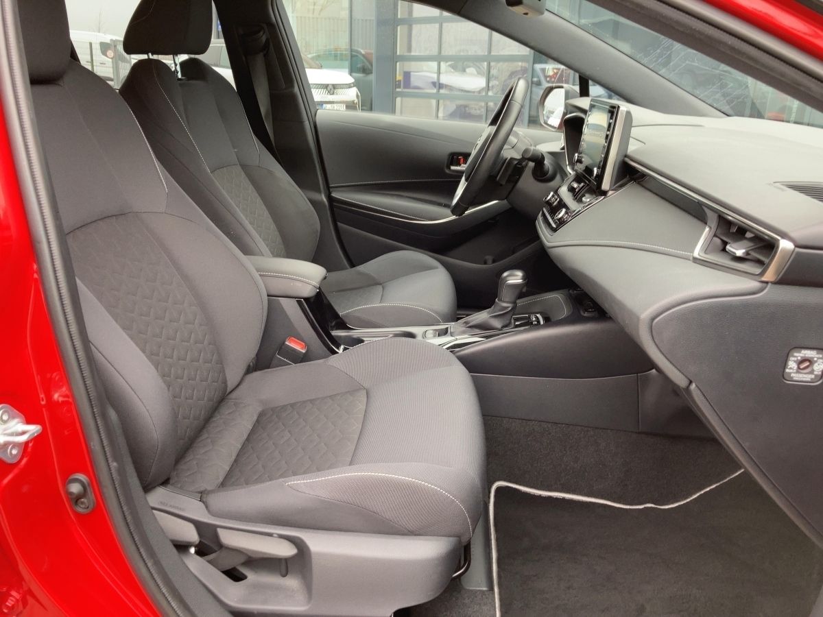 Toyota Corolla 2.0 Hybrid - Samsaru's Car Outlet