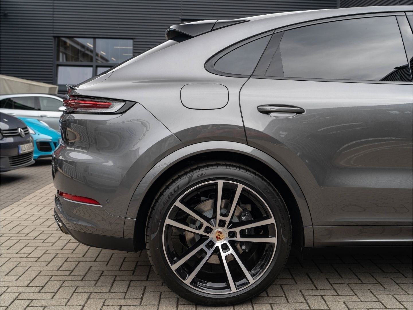 Porsche Cayenne E-Hybrid Coupe SAGA, BOSE