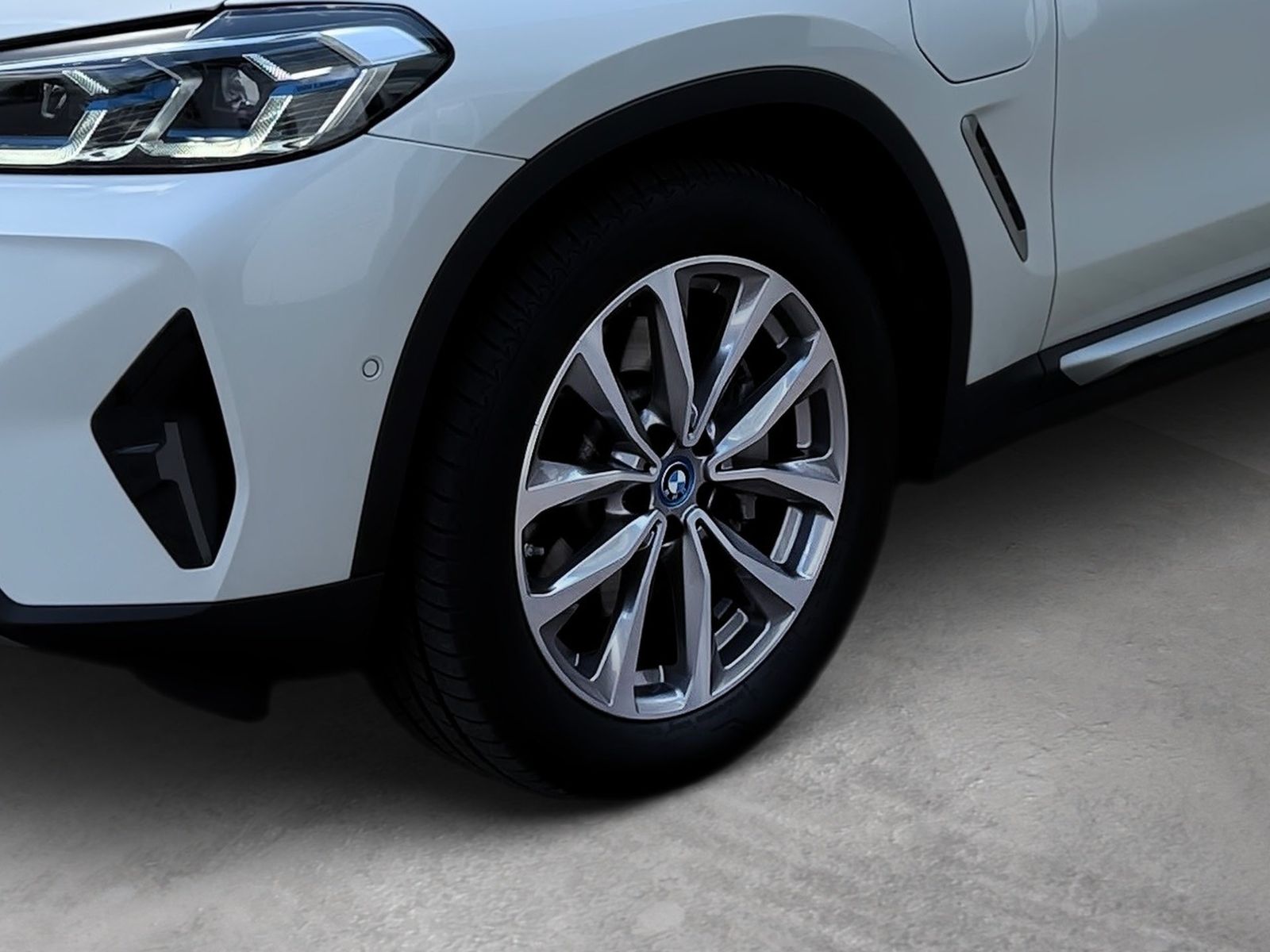 BMW X3 xDrive30e - Samsaru's Car Outlet
