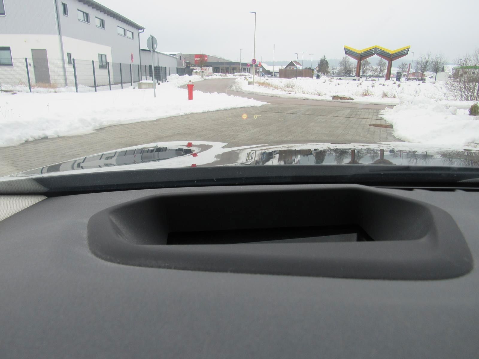 BMW 530e xDrive Limousine Laser, HUD, ACC, DAB, Hifi