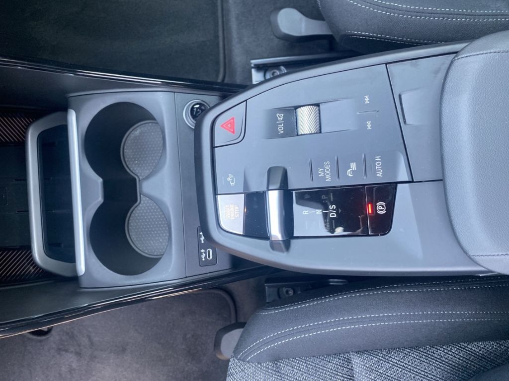 BMW X1 xDrive20d - Samsaru's Car Outlet