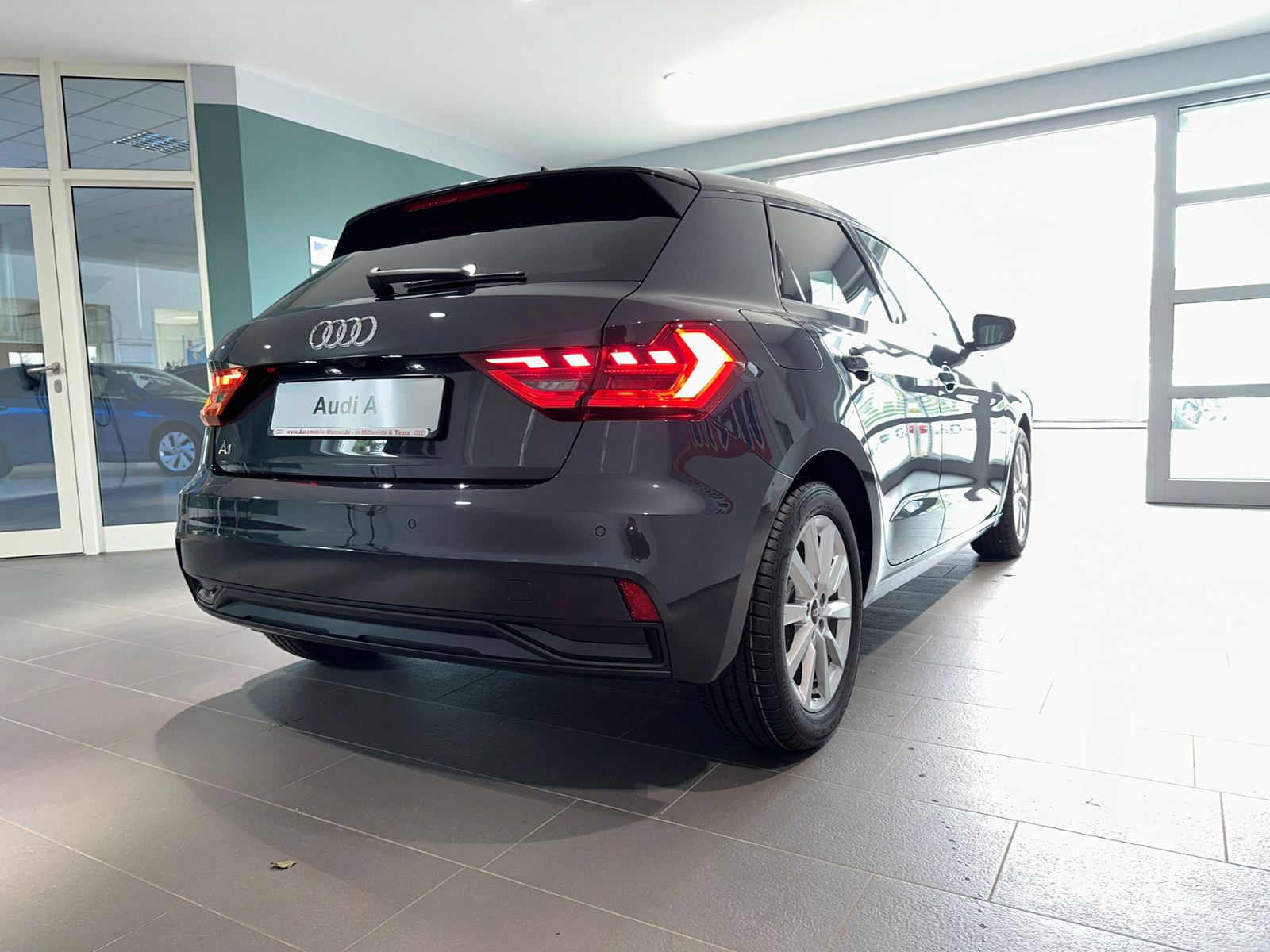 Audi A1 Sportback Advanced 30TFSI - Samsaru's Car Outlet