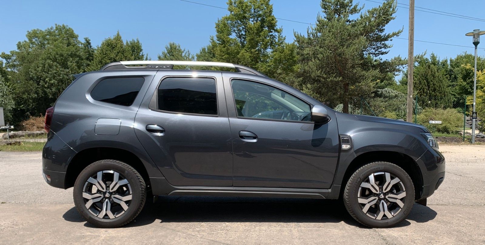 Dacia Duster II Prestige+ 4WD - Samsaru's Car Outlet