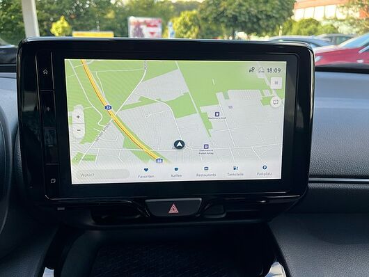 Toyota Yaris Cross 1.5 GR Sport Hybrid -  LED, Navi, el