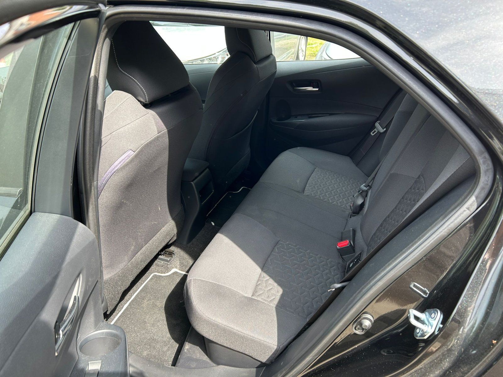 Toyota Corolla 1,8 Hybrid  Business Edition *WKR*1.HAND
