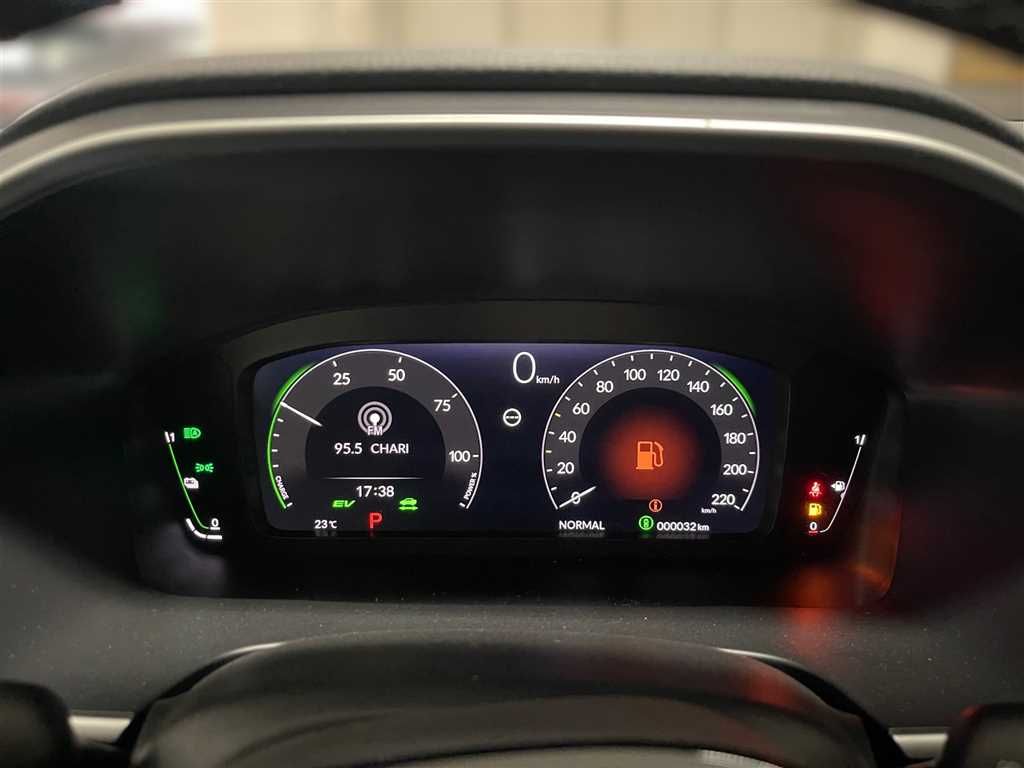 Honda CR-V 2.0 Hybrid Advance AWD AT Glasschiebedach N