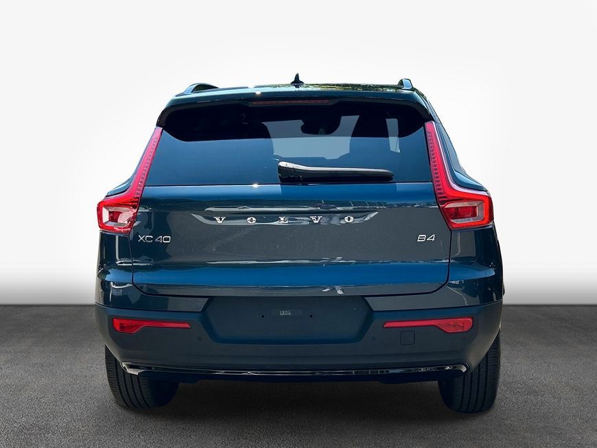 Volvo XC40 B4 Geartronic RDesign - Samsaru's Car Outlet