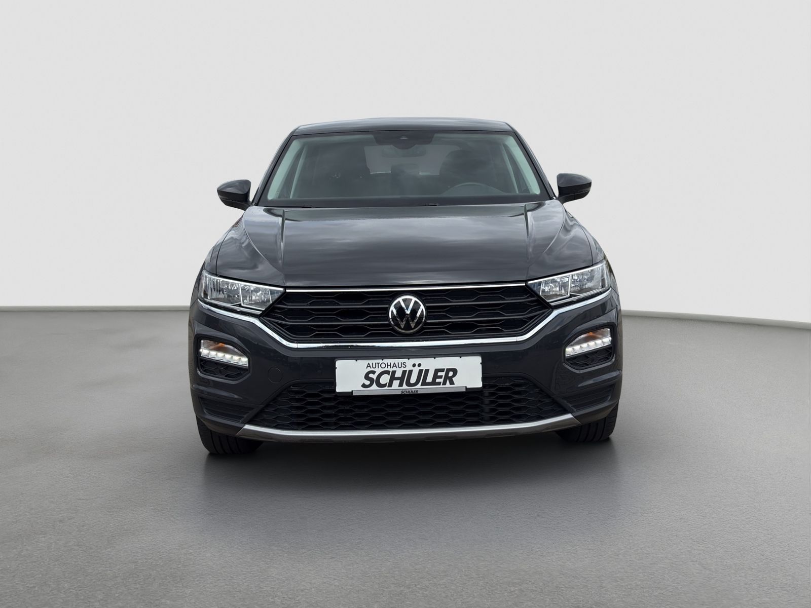 Volkswagen T-Roc 1.0TSI ACTIVE - Samsaru's Car Outlet