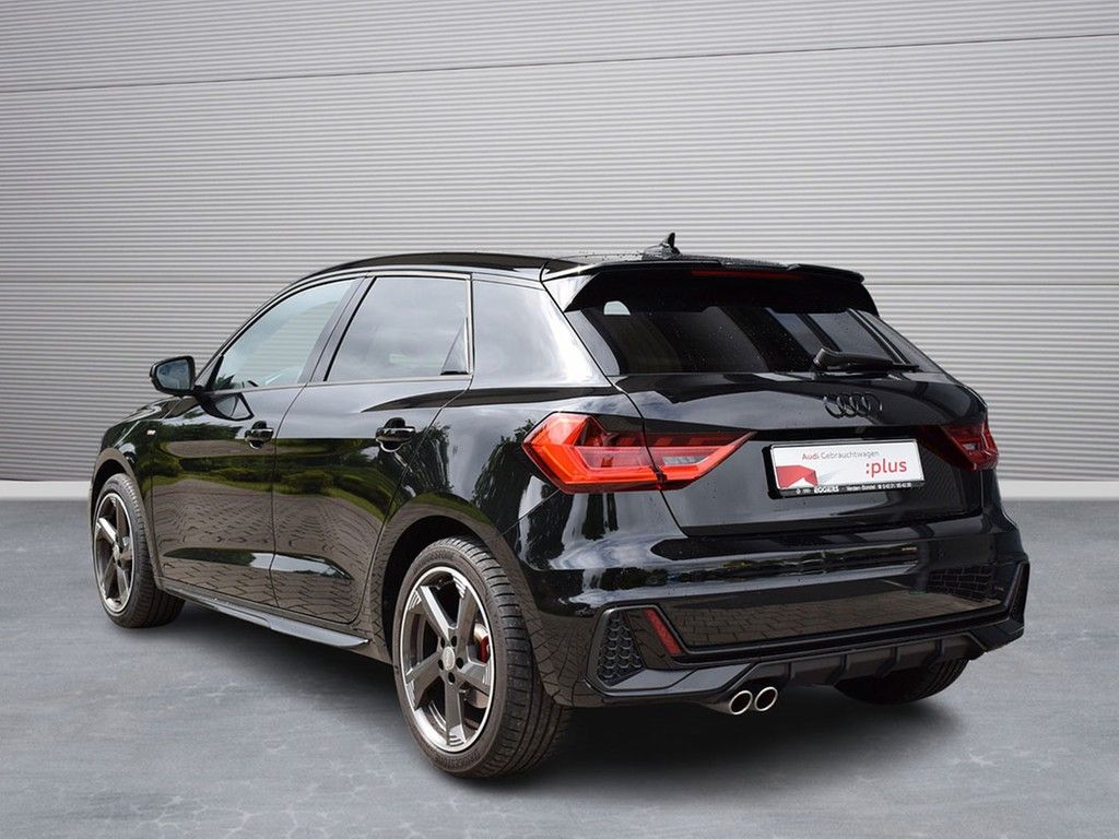Audi A1 Sportback 40 TFSI S-line - Samsaru's Car Outlet
