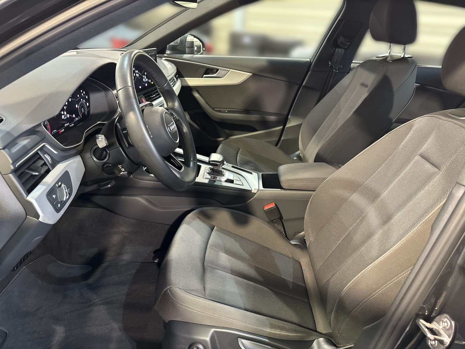 Audi A4 40 TDI QUATT LED+MMI NAVI+KAMERA+ALU+VC PLUS+