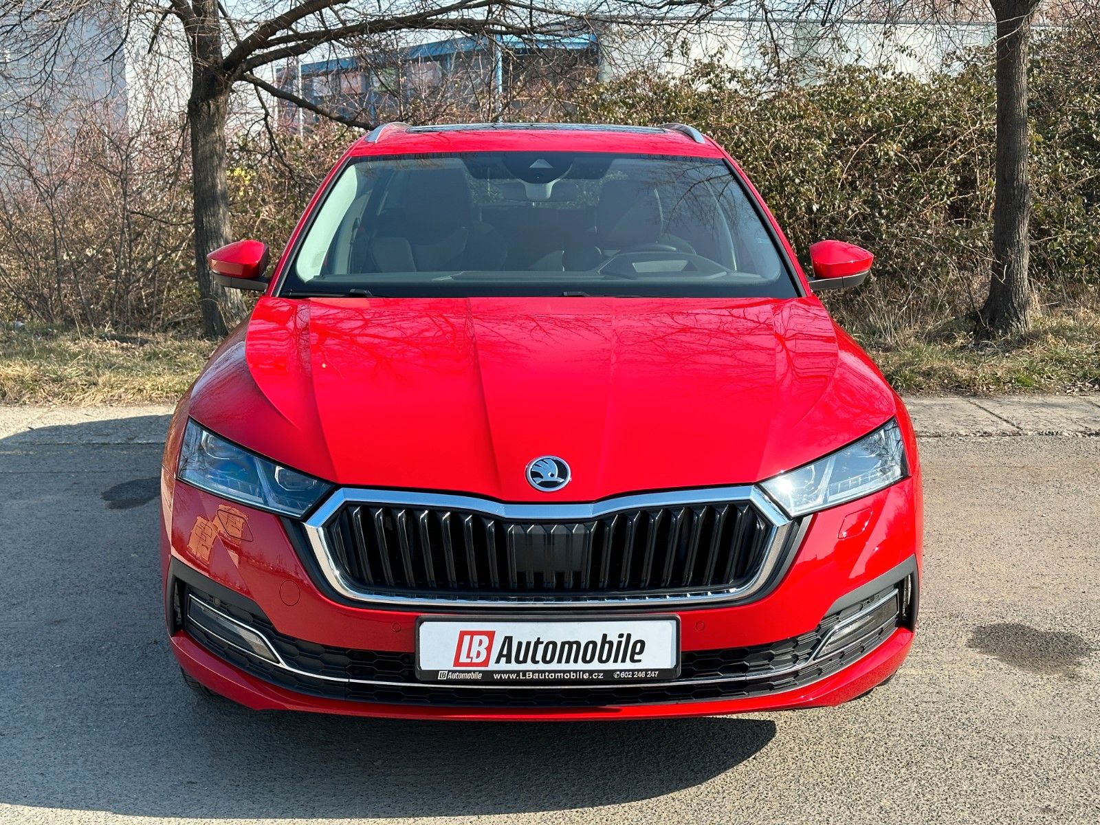 Skoda Octavia Combi 1.4TSi iV Style+ - Samsaru's Car Outlet