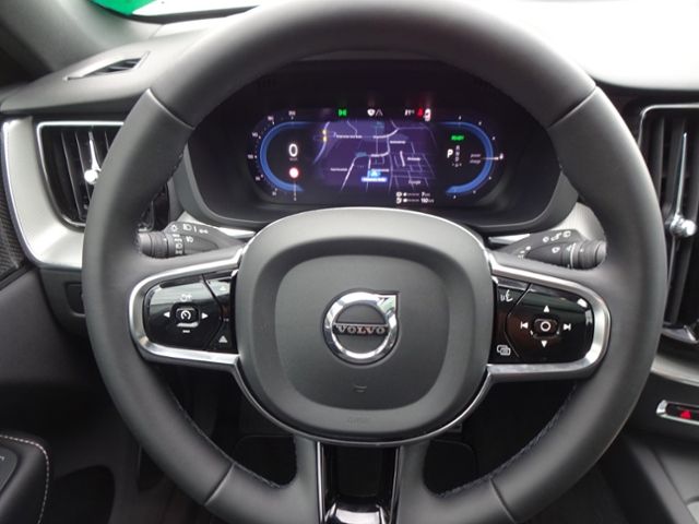 Volvo XC60 T6 R Design Plug-In AWD AHK Google PANO ACC