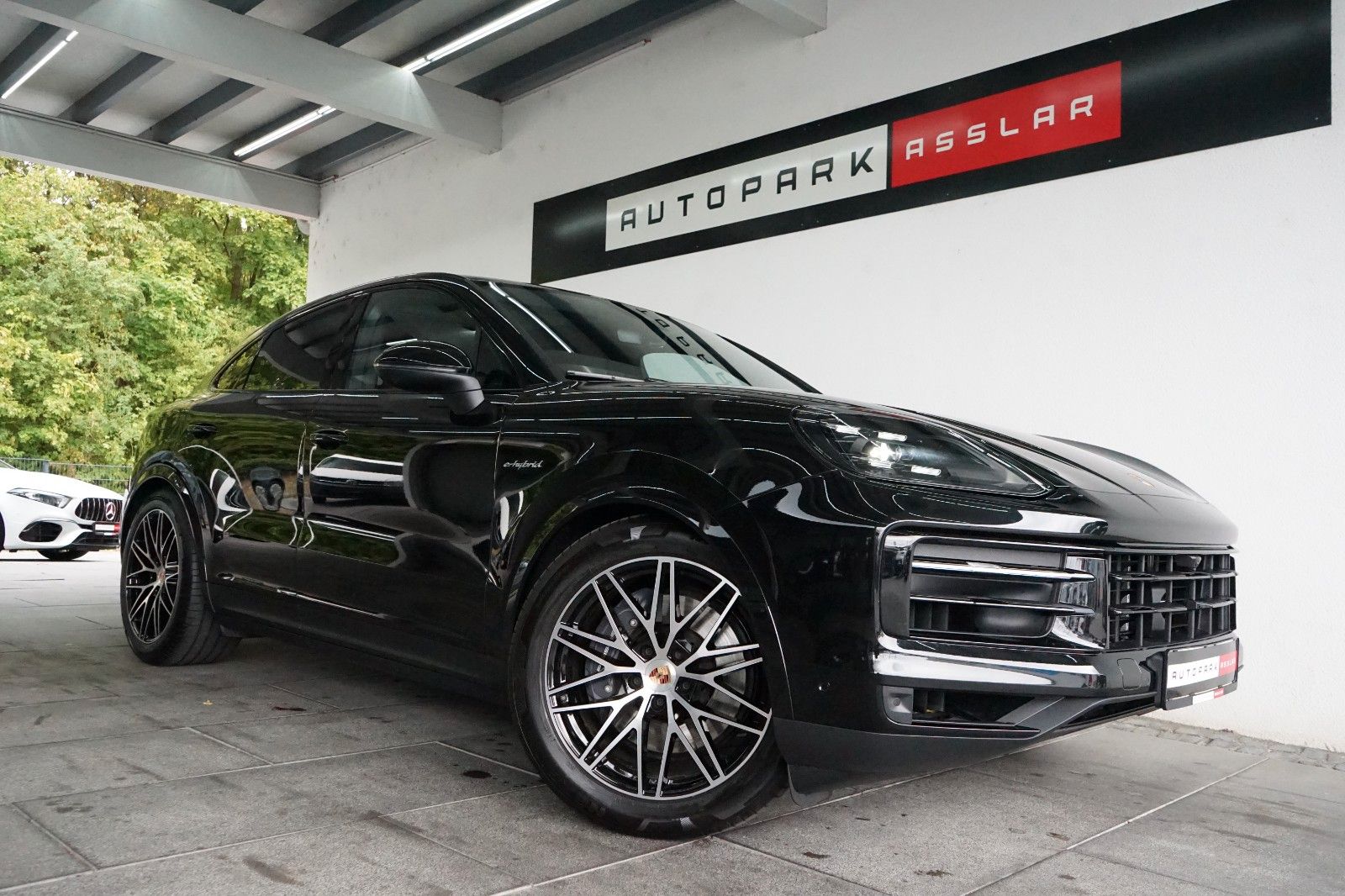 Porsche Cayenne Coupe E-Hybrid/P-DiSPLAY/BOSE/ACC/ACC/18