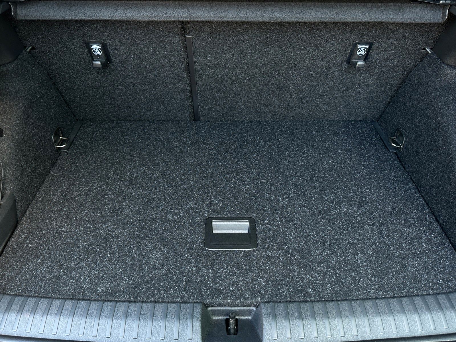 Skoda Kamiq 1.5TSi DSG Monte Carlo - Samsaru's Car Outlet