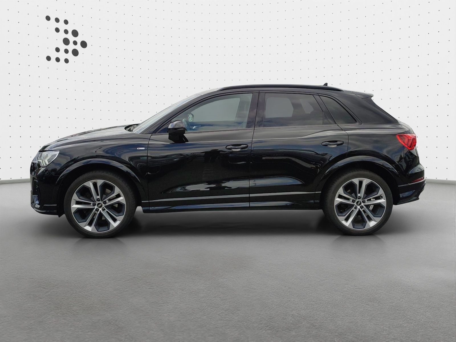 Audi Q3 40 TDI quattro S line - Samsaru's Car Outlet