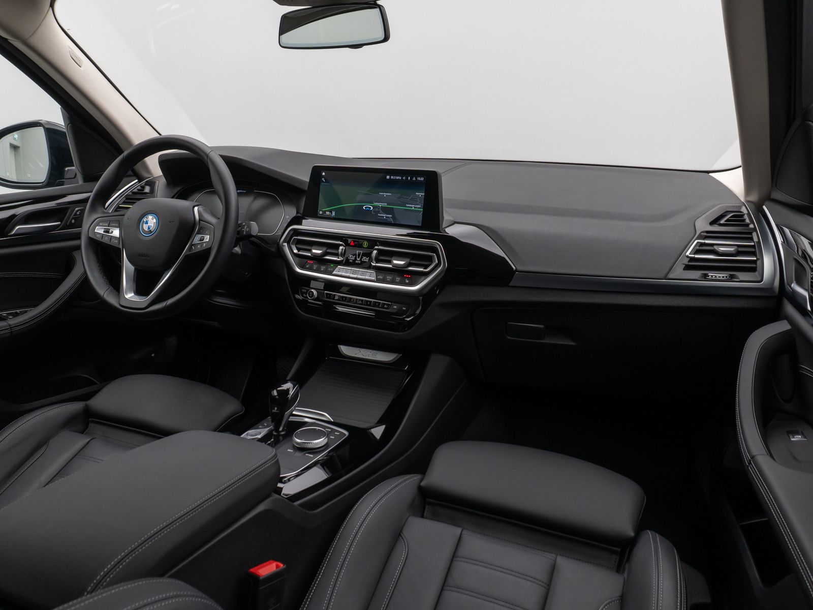 BMW X3 xD30e Sport - Samsaru's Car Outlet