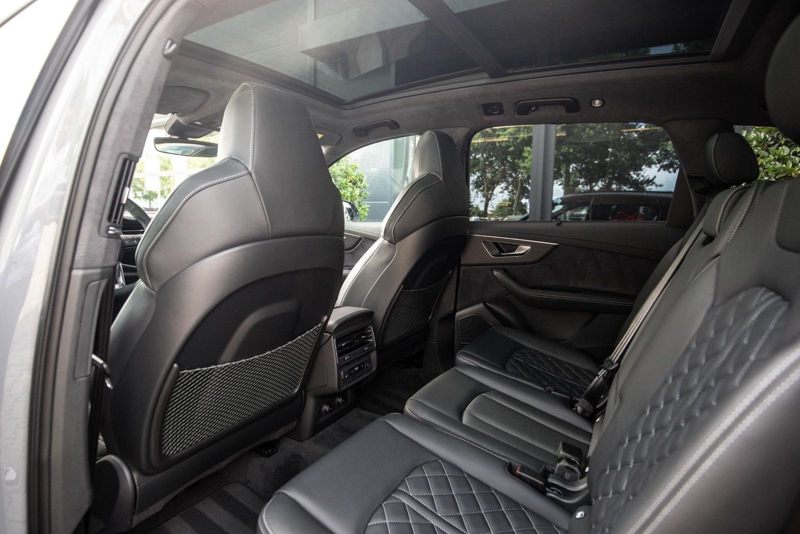 Audi Q7 60 TFSI e Competition 490pk, Carbon, Full-opt
