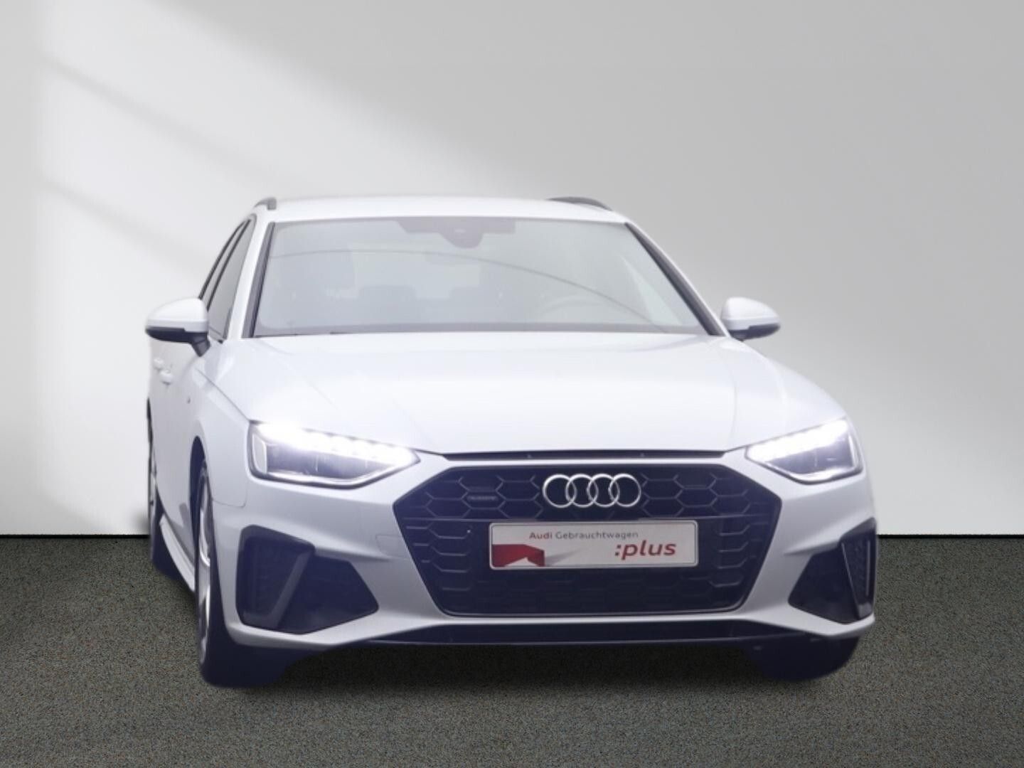 Audi A4 Avant S line 45 TFSI quattro - Samsaru's Car Outlet