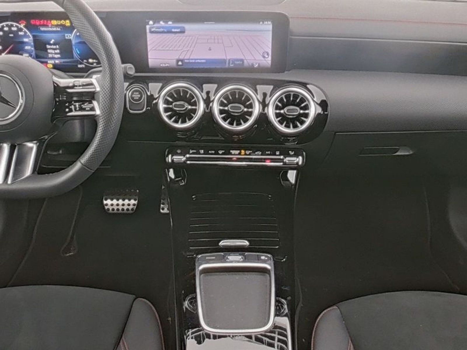 Mercedes-Benz CLA 250 e AMG - Samsaru's Car Outlet