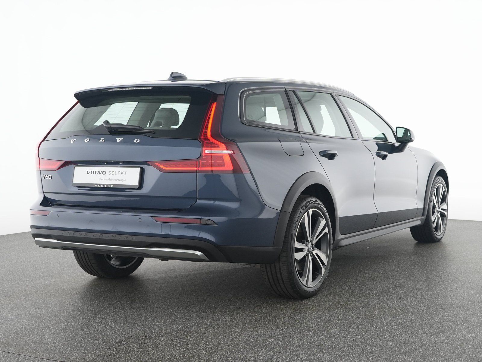 Volvo V60 CC B4 AWD Plus SONDERFINANZIERUNG 1,99%*