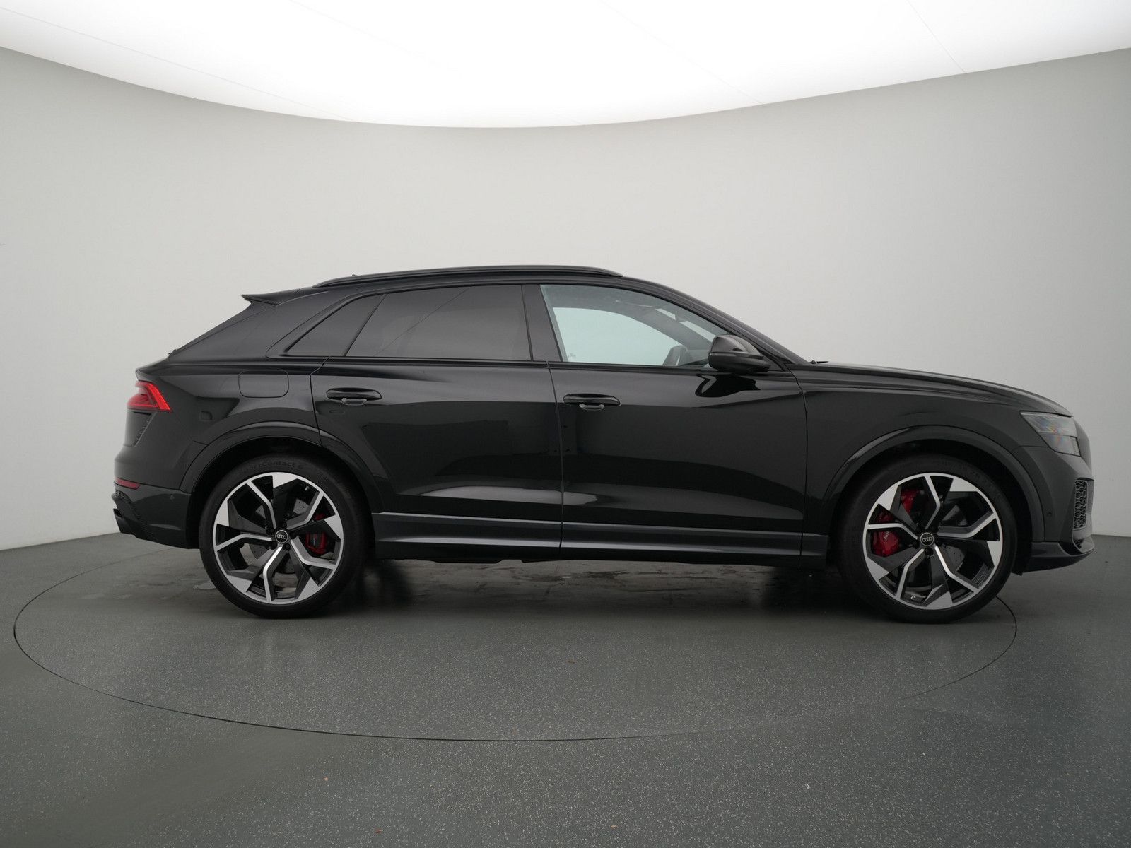 Audi RS Q8 ACC NAVI B&O SITZBELÜFTUNG STANDHZ RAUTE