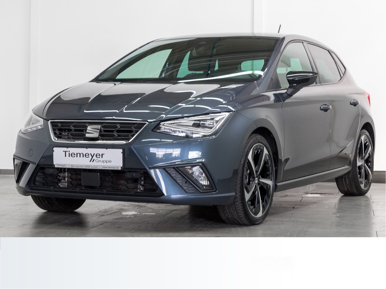 Seat Ibiza 1.0 TSI DSG FR LINE - Samsaru's Car Outlet