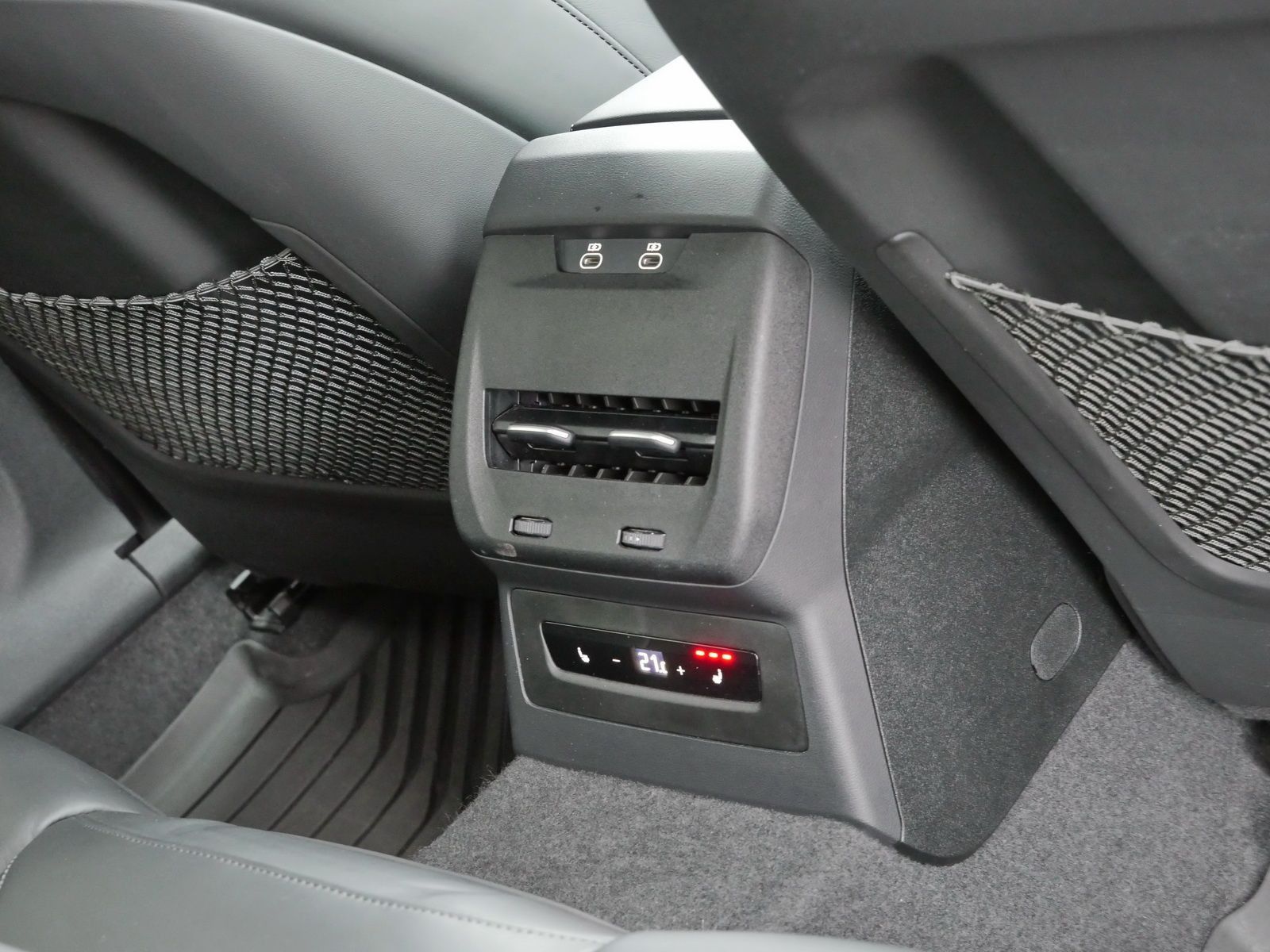 Audi A5 Avant 40 TDI qu. S line AHK*B&O*Massage*Matri