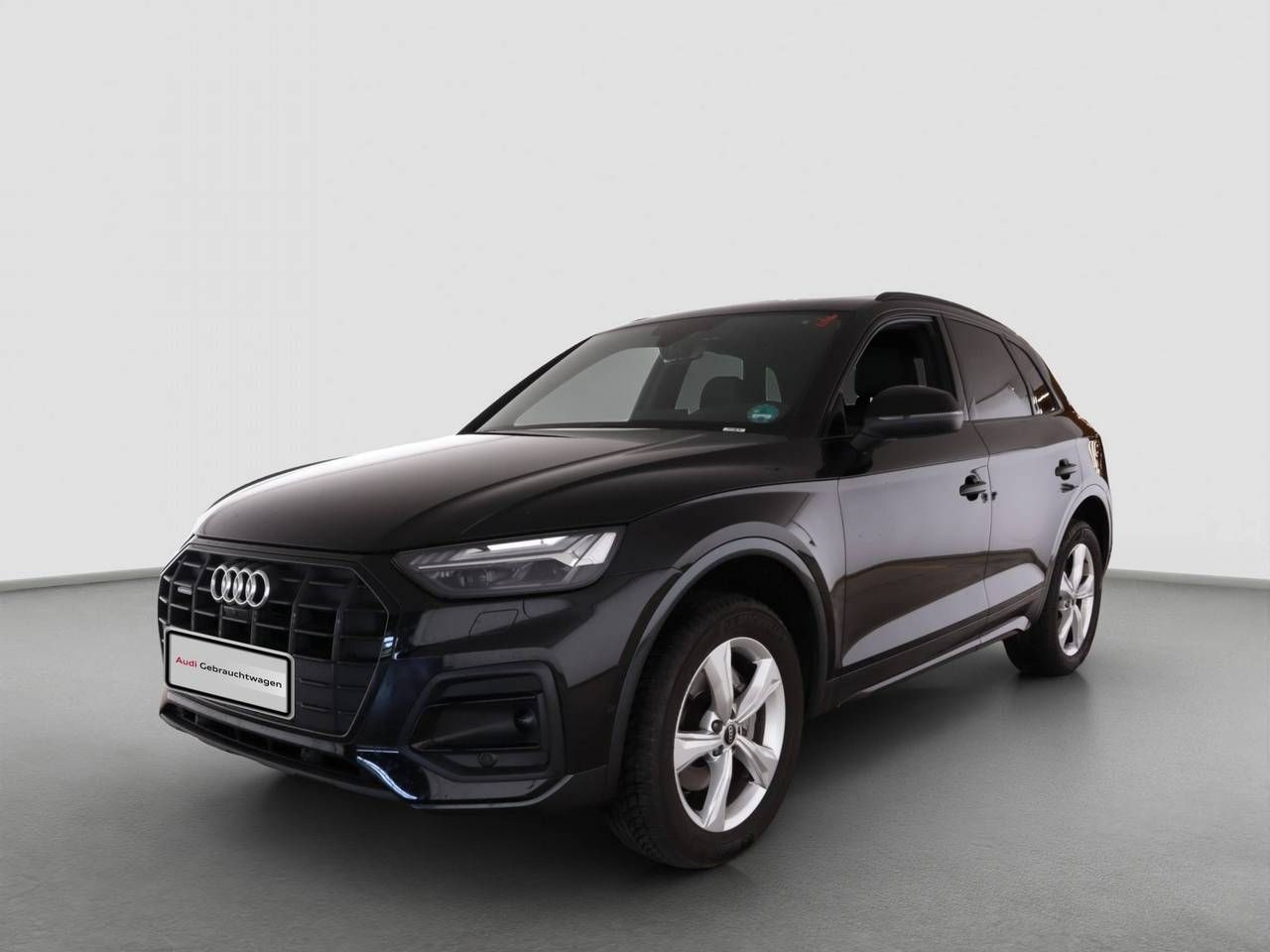 Audi Q5 45 TFSI quattro S tronic advanced - Samsaru's Car Outlet