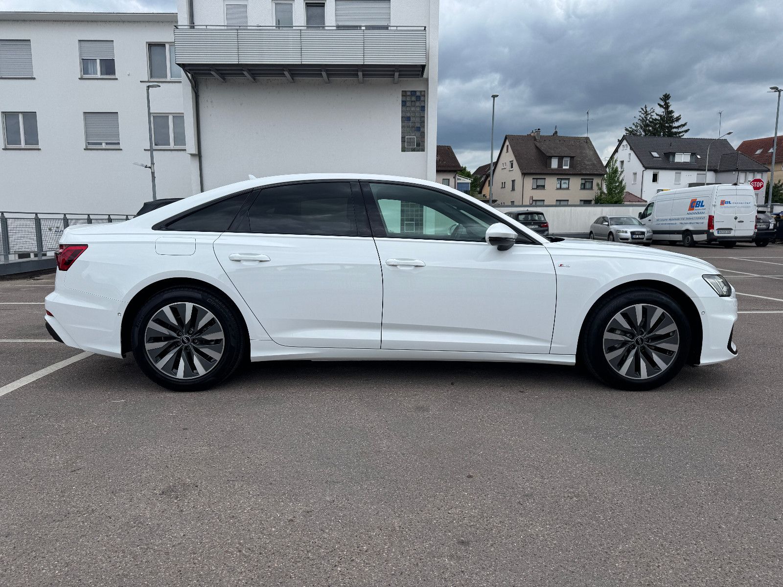 Audi A6 35 TDI S Line - Samsaru's Car Outlet