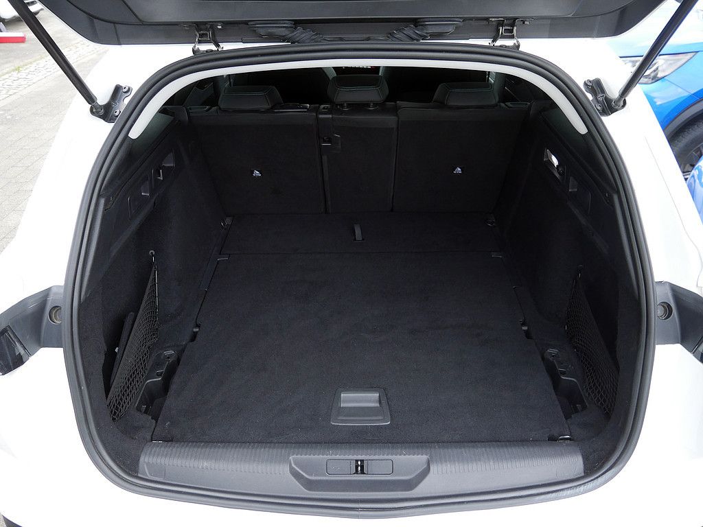Peugeot 308 SW Allure - Samsaru's Car Outlet