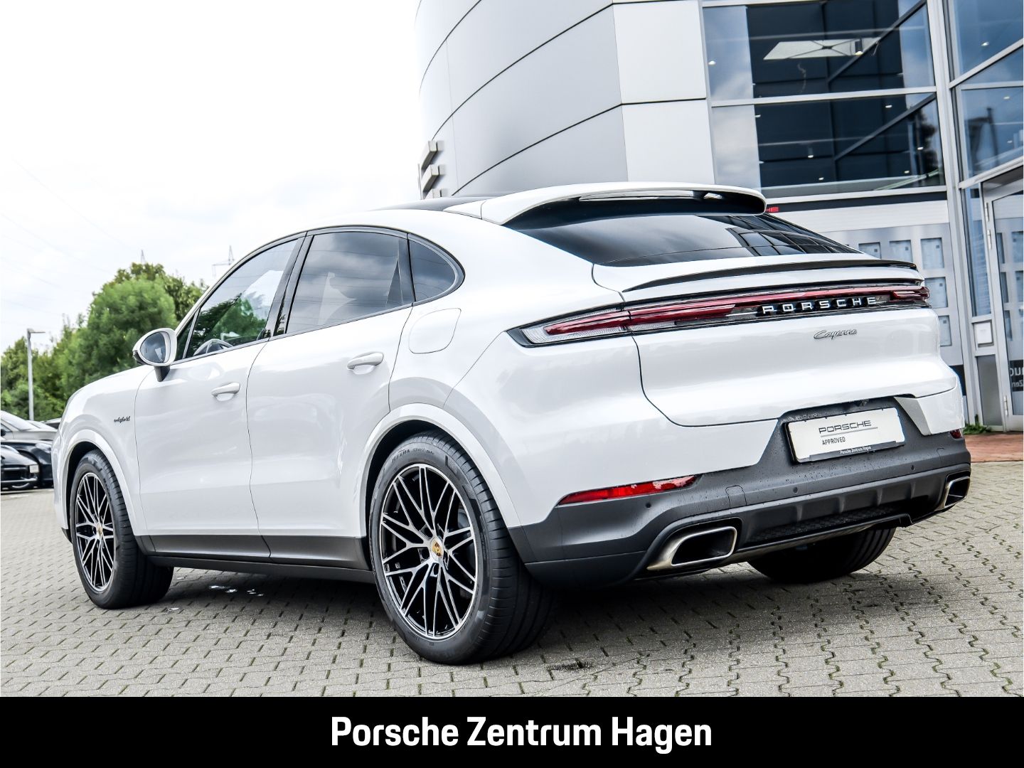 Porsche Cayenne E-Hybrid Coupe BOSE Luftfederung LED