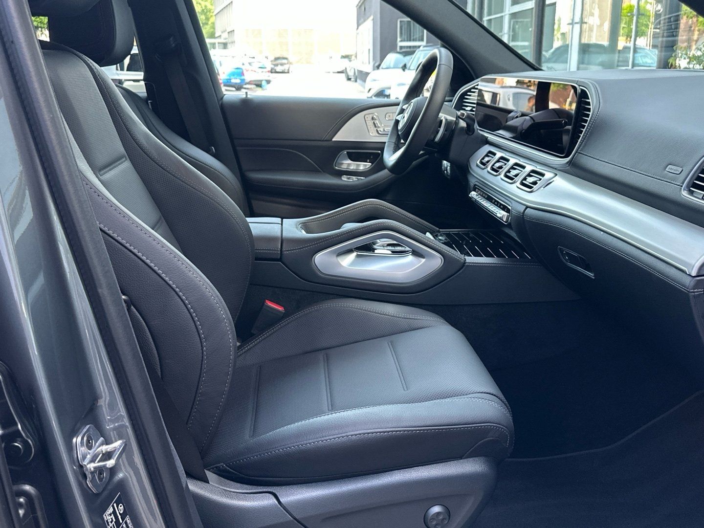 Mercedes-Benz GLE 450 4M AMG Distronic Multibeam-LED Pano AHK