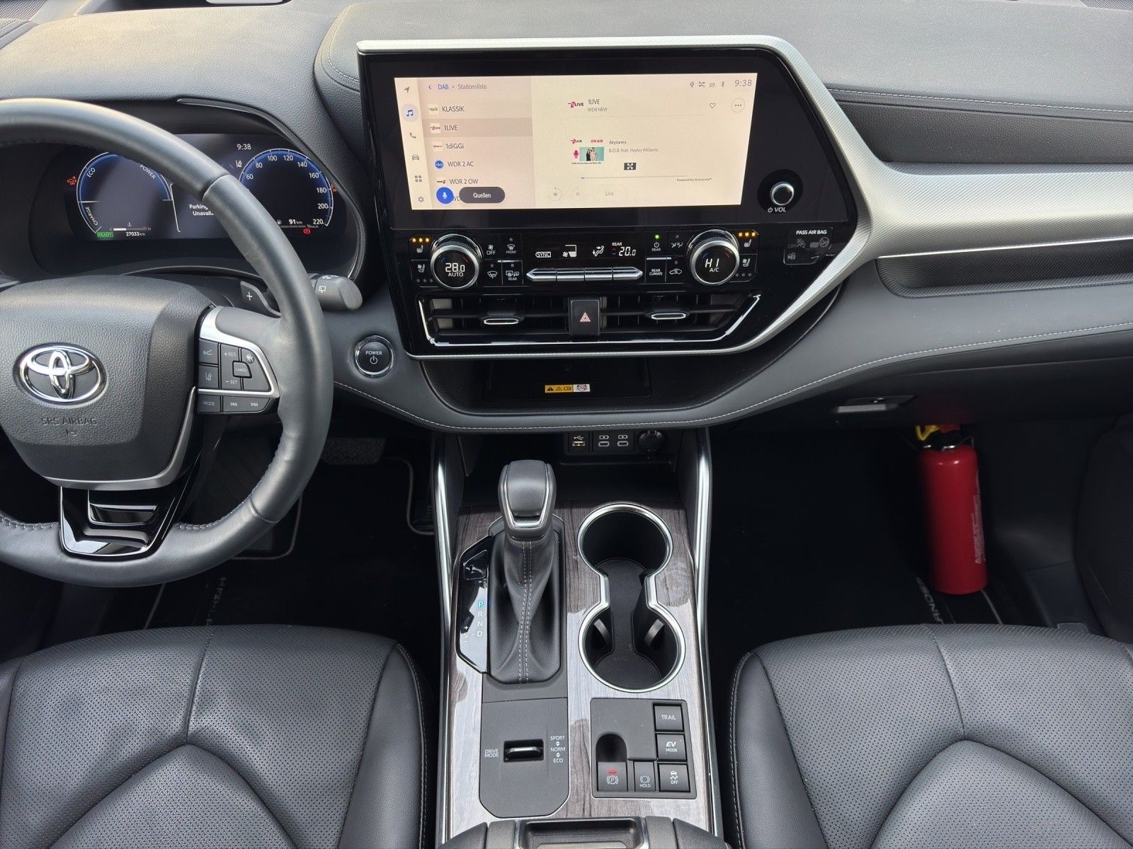 Toyota Highlander Hybrid Luxury 7 SITZER+AHK+LEDER+HuD