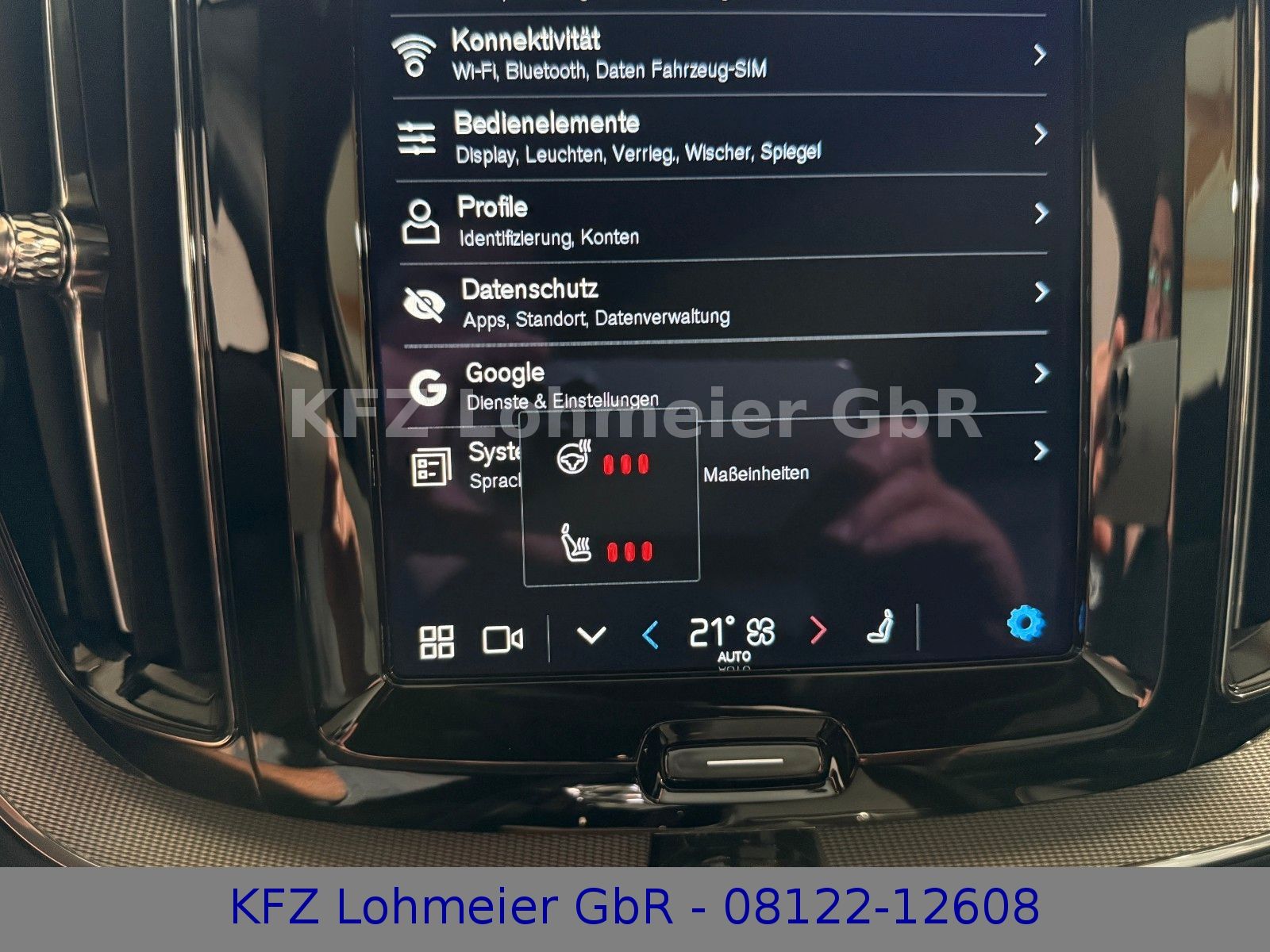 Volvo XC60 R Design Recharge Plug-In Hybrid AWD *Voll*