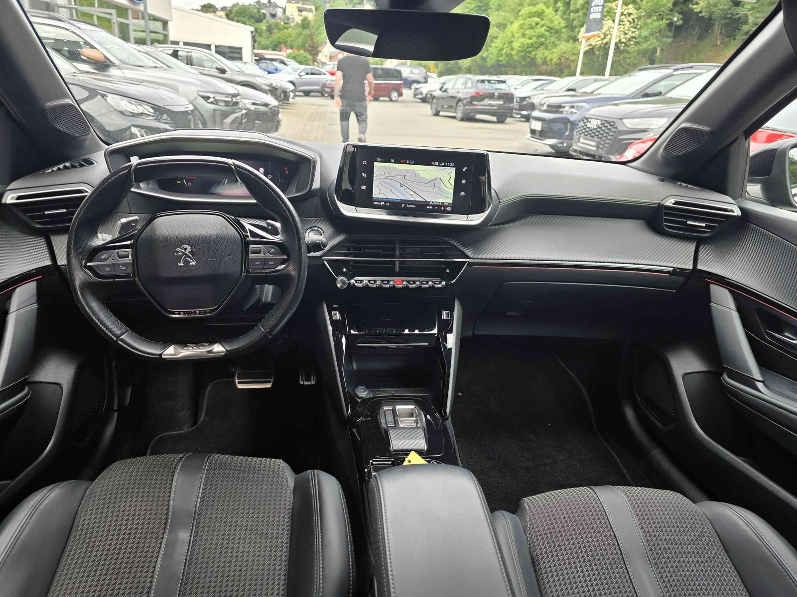 Peugeot 208 GT - Samsaru's Car Outlet