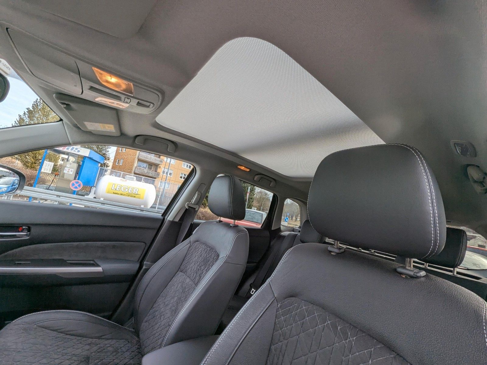 Suzuki Vitara 1.4 Hybrid Comfort+ Allgrip - Samsaru's Car Outlet