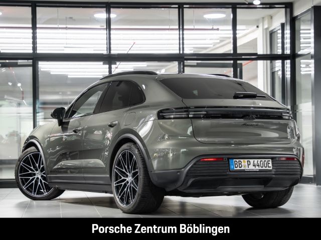 Porsche Macan 4 - Samsaru's Car Outlet