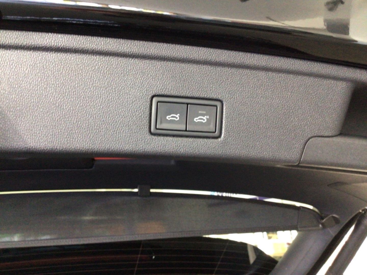 Volkswagen Touareg Atmosphere 4M INNOV LUFT LED LEDER TRAVE