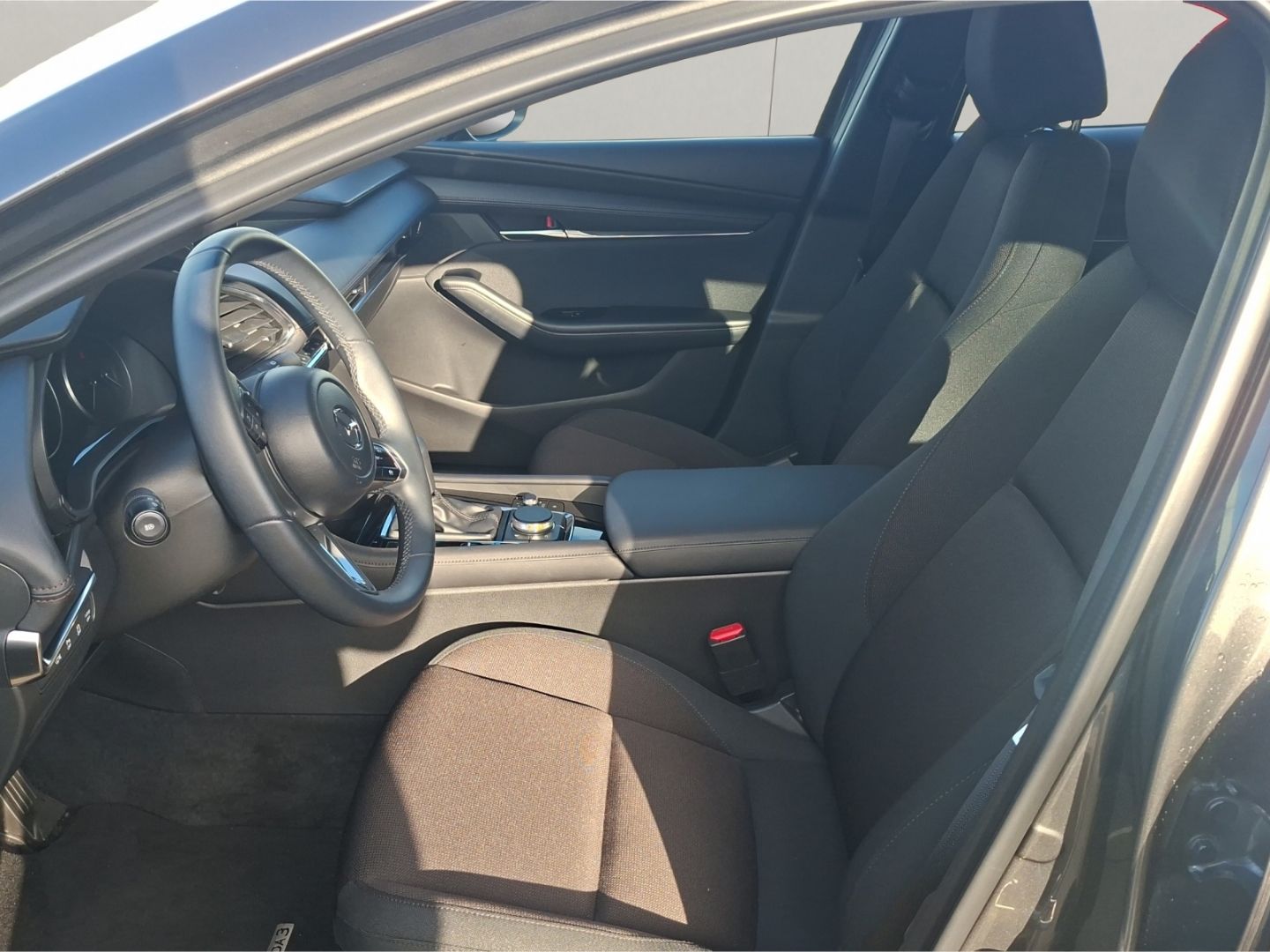 Mazda 3 SKYACTIV-G EXCLUSIVE-LINE+KAMERA !!