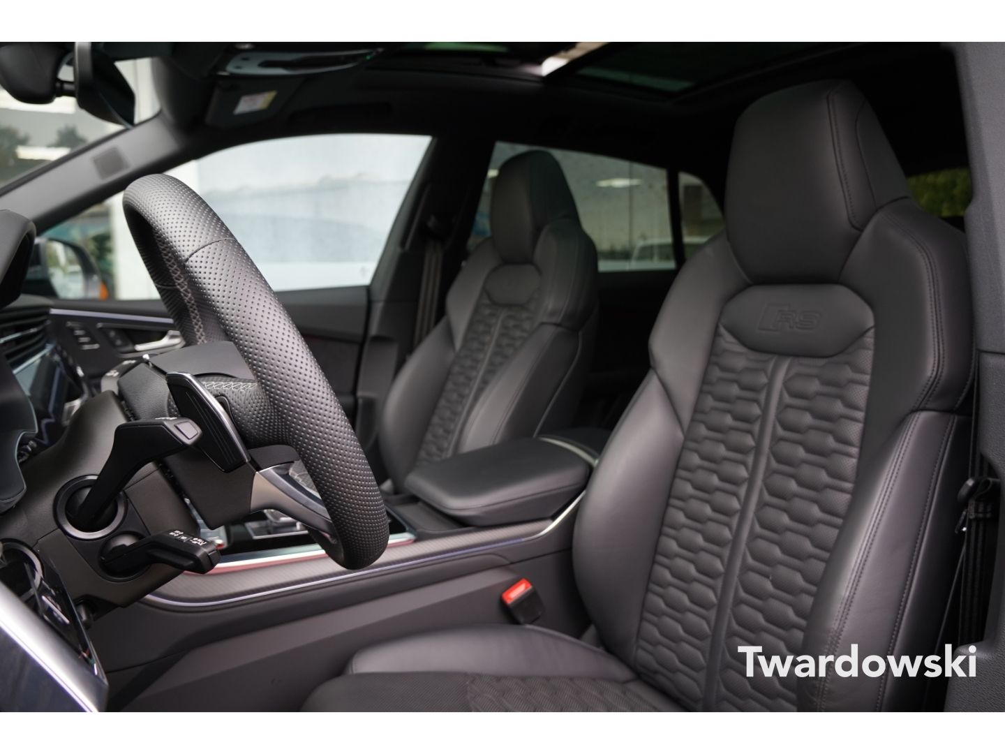 Audi RSQ8 Keramik Stand-HZ Memo AHK HUD Massage B&O S