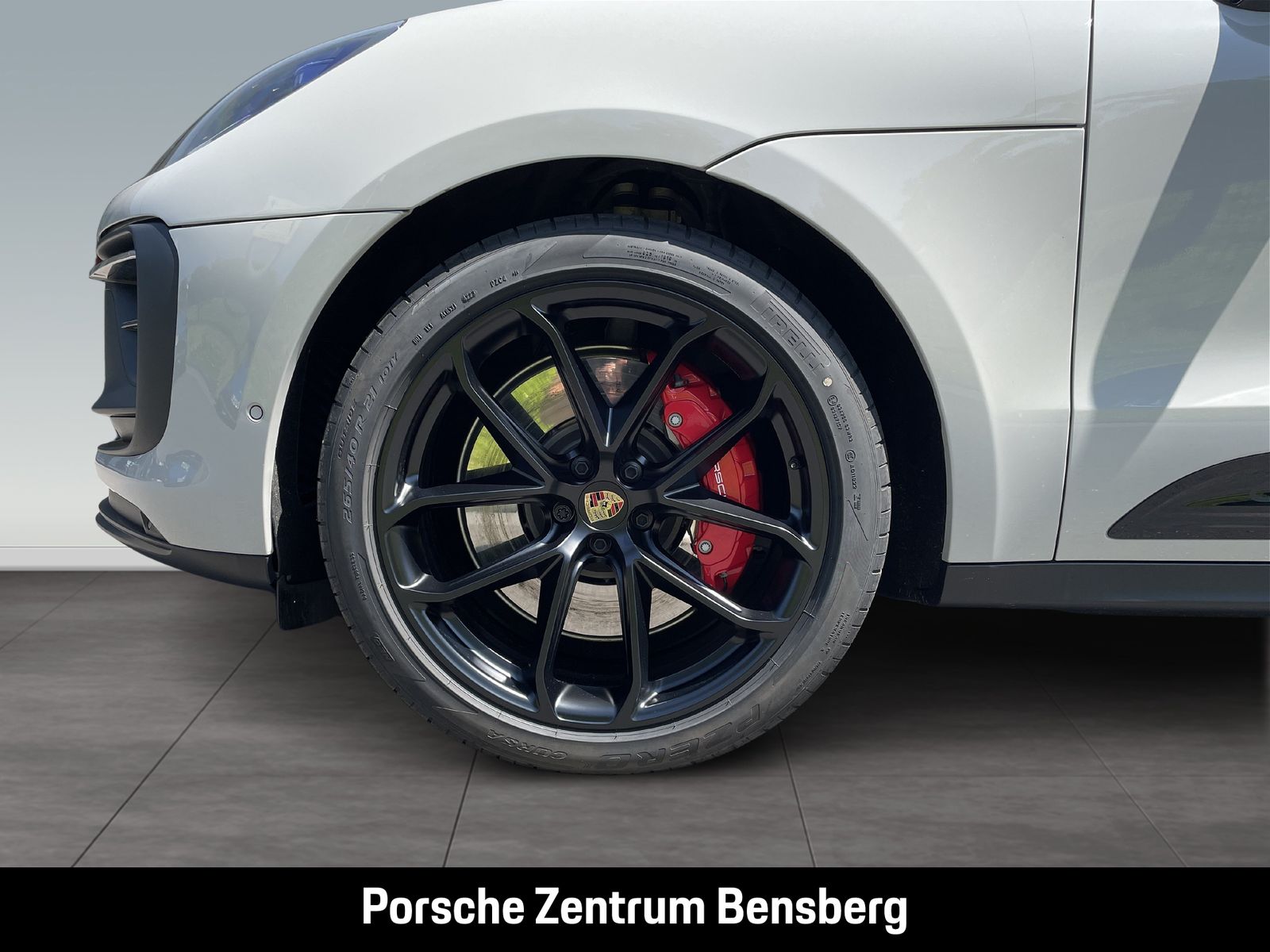 Porsche Macan GTS Pano StHz 18W ACC Surround View