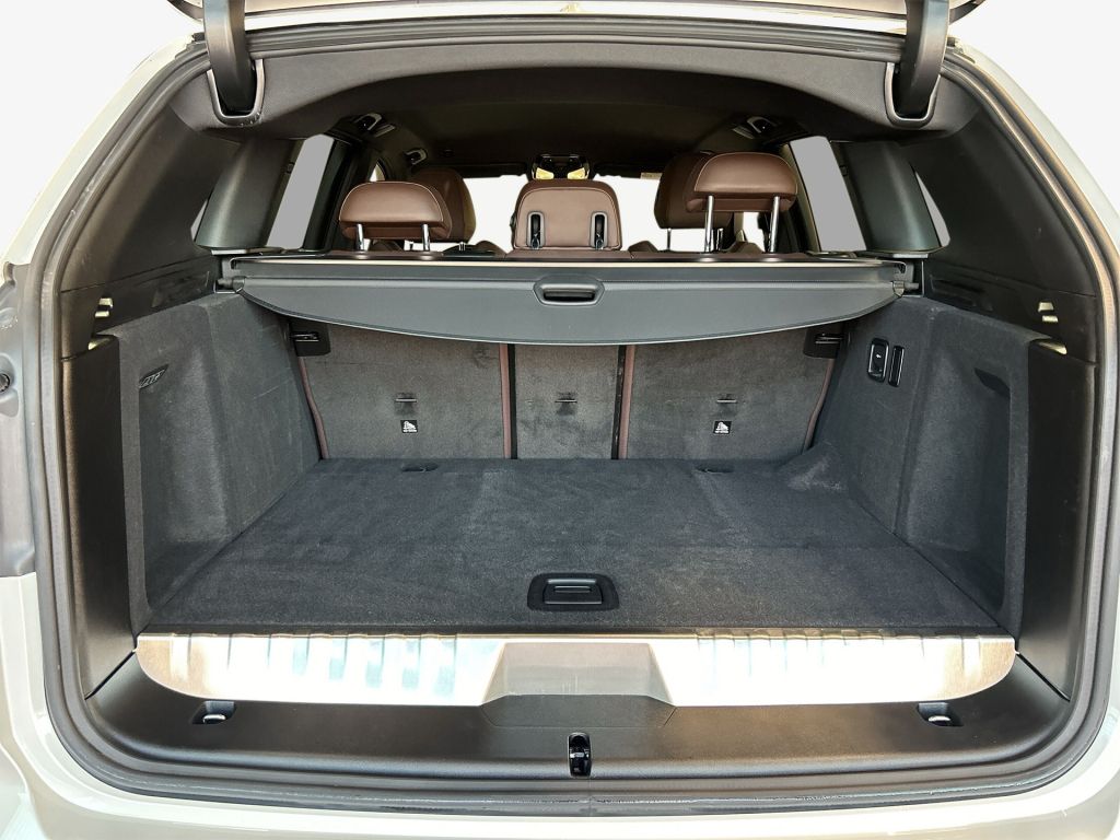 BMW X3 xDrive30e - Samsaru's Car Outlet