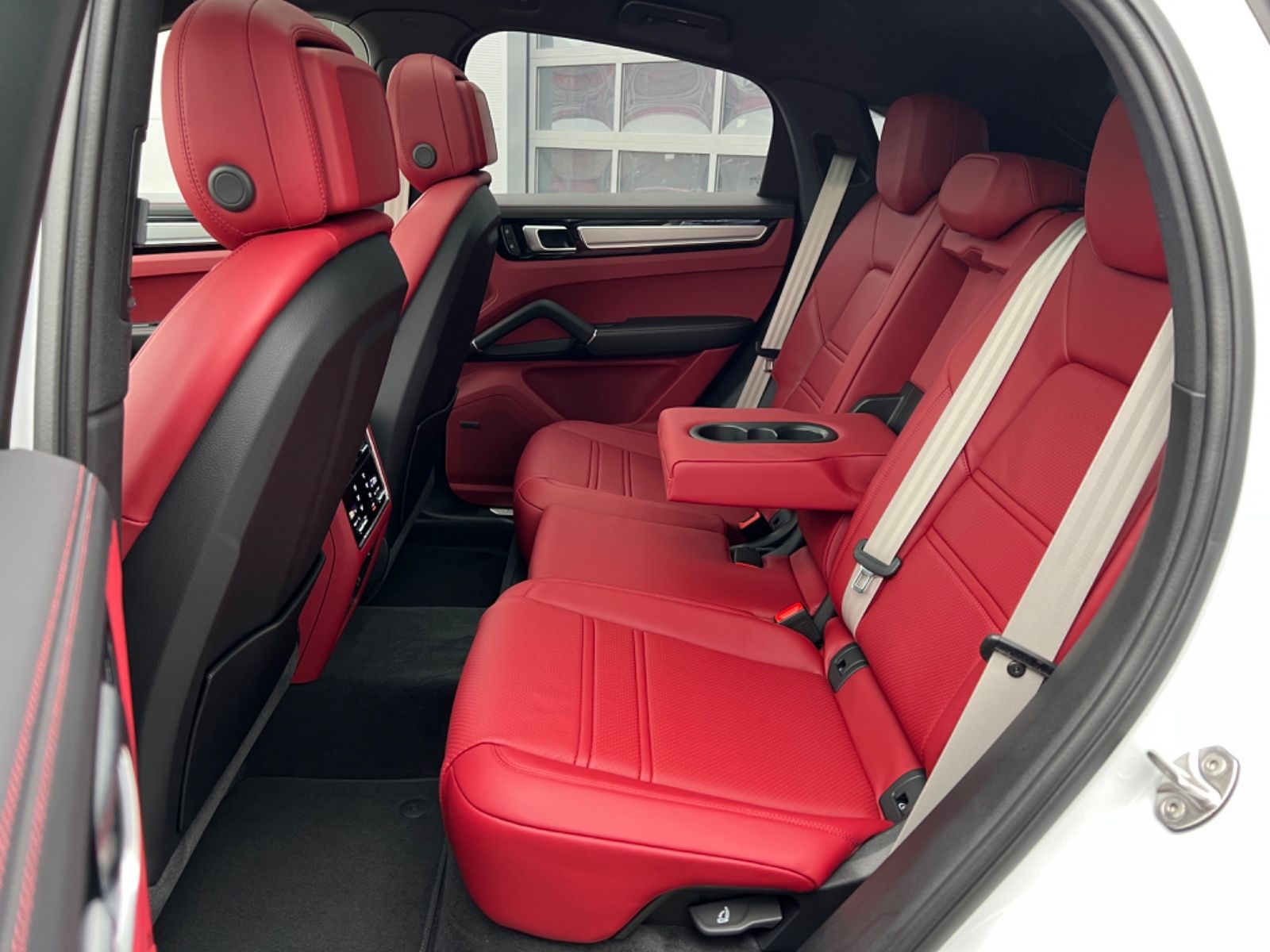 Porsche CAYENNE COUPE PLATINUM EDITION, SPORT CHRONO