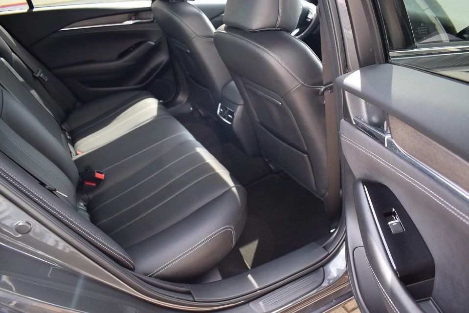 Mazda 6 Lim. 2.5 194PS Takumi Leder Bose Matrix-LED 36