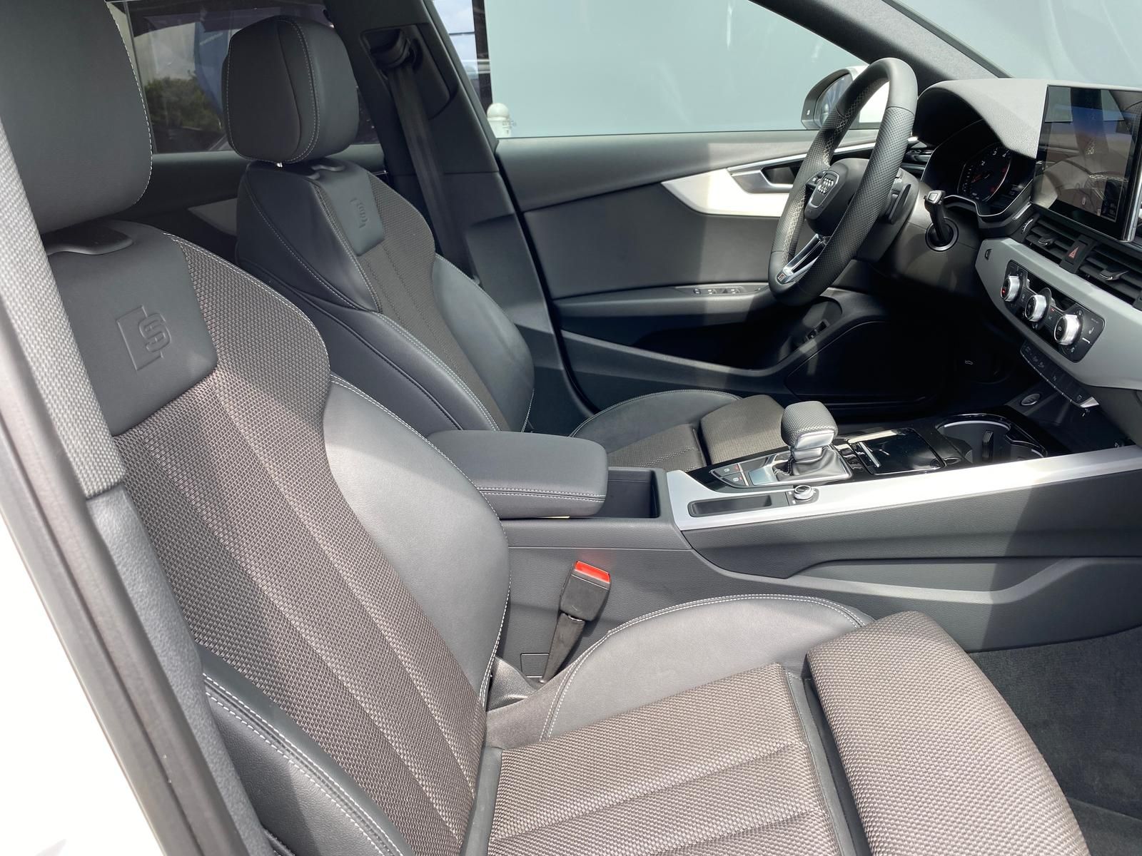 Audi A4 Avant 40 TDI quattro S line - Samsaru's Car Outlet