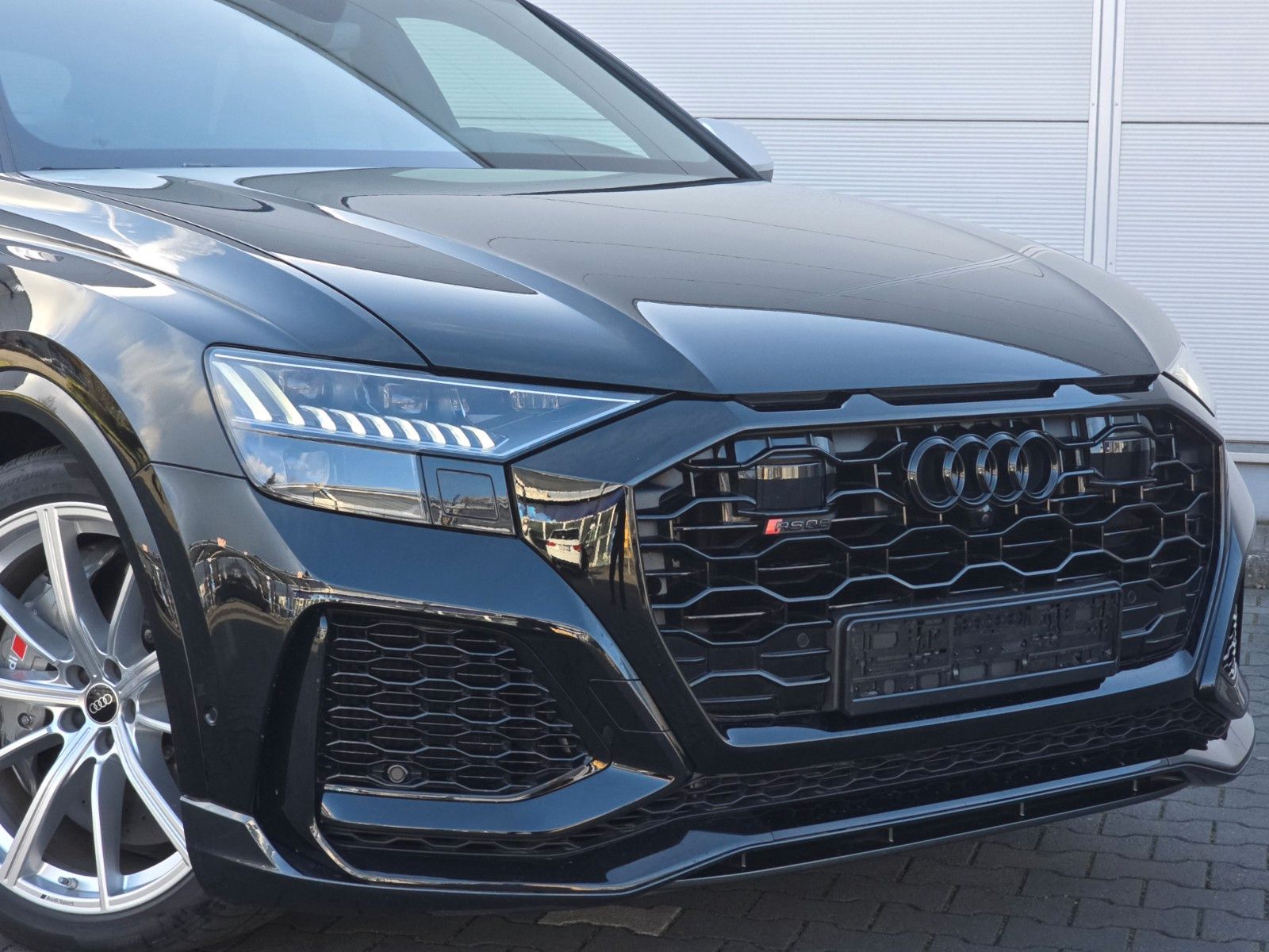 Audi RSQ8 (Massage/Ceramic/360 Kamera)